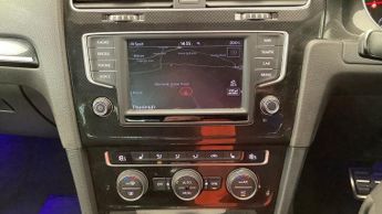 VOLKSWAGEN GOLF 2.0 TDI BlueMotion Tech GTD Hatchback 5dr Diesel DSG Euro 6 (s/s
