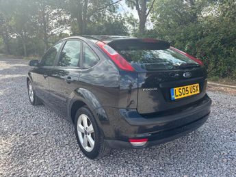 FORD FOCUS 1.6 Zetec Climate Hatchback 5dr Petrol Automatic (184 g/km, 99 b