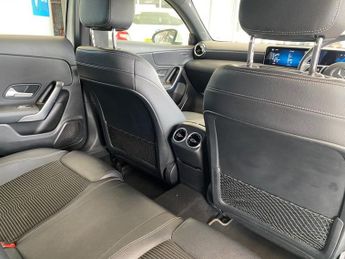 MERCEDES-BENZ A CLASS 1.5 A180d Sport (Executive) Hatchback 5dr Diesel 7G-DCT Euro 6 (