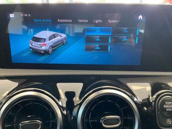 MERCEDES-BENZ A CLASS 1.5 A180d Sport (Executive) Hatchback 5dr Diesel 7G-DCT Euro 6 (