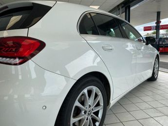 MERCEDES-BENZ A CLASS 1.5 A180d Sport (Executive) Hatchback 5dr Diesel 7G-DCT Euro 6 (