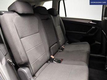 VOLKSWAGEN TIGUAN ALLSPACE 2.0 TDI Match SUV 5dr Diesel DSG Euro 6 (s/s) (150 ps)