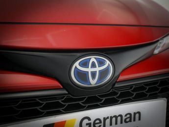 TOYOTA COROLLA 1.8 VVT-h Icon Tech Touring Sports 5dr Petrol Hybrid CVT Euro 6 