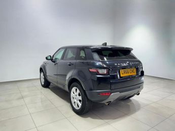 LAND ROVER RANGE ROVER EVOQUE 2.0 TD4 SE Tech SUV 5dr Diesel Auto 4WD Euro 6 (s/s) (180 ps)
