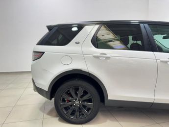 LAND ROVER DISCOVERY SPORT 2.0 TD4 HSE SUV 5dr Diesel Auto 4WD Euro 6 (s/s) (180 ps)