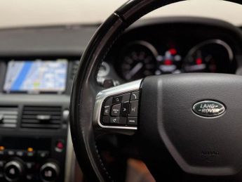 LAND ROVER DISCOVERY SPORT 2.0 TD4 HSE SUV 5dr Diesel Auto 4WD Euro 6 (s/s) (180 ps)