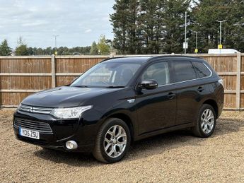 MITSUBISHI OUTLANDER 2.0h 12kWh GX4hs SUV 5dr Petrol Plug-in Hybrid CVT 4WD Euro 5 (s