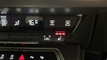 AUDI A3 1.5 TFSI 35 S line Sportback 5dr Petrol S Tronic Euro 6 (s/s) (1
