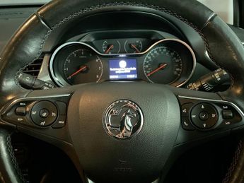 VAUXHALL CROSSLAND 1.5 Turbo D Ultimate SUV 5dr Diesel Auto Euro 6 (s/s) (120 ps)