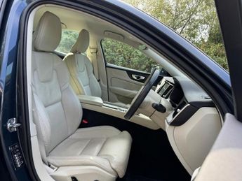 VOLVO S60 2.0 T5 Inscription Plus Saloon 4dr Petrol Auto Euro 6 (s/s) (250
