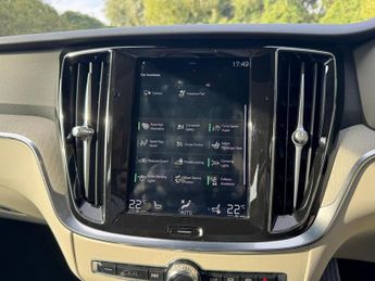 VOLVO S60 2.0 T5 Inscription Plus Saloon 4dr Petrol Auto Euro 6 (s/s) (250