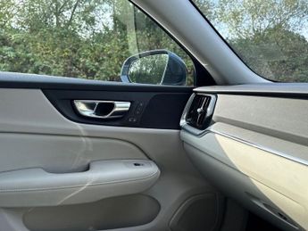 VOLVO S60 2.0 T5 Inscription Plus Saloon 4dr Petrol Auto Euro 6 (s/s) (250