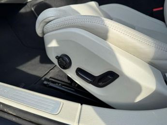 VOLVO S60 2.0 T5 Inscription Plus Saloon 4dr Petrol Auto Euro 6 (s/s) (250