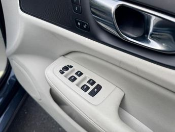 VOLVO S60 2.0 T5 Inscription Plus Saloon 4dr Petrol Auto Euro 6 (s/s) (250