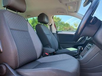 VOLKSWAGEN TIGUAN 2.0 TDI Match SUV 5dr Diesel DSG Euro 6 (s/s) (150 ps)
