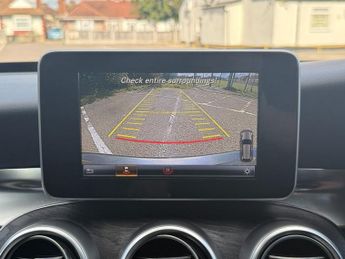 MERCEDES-BENZ C-CLASS 2.1 C220d AMG Line (Premium) Estate 5dr Diesel G-Tronic+ Euro 6 