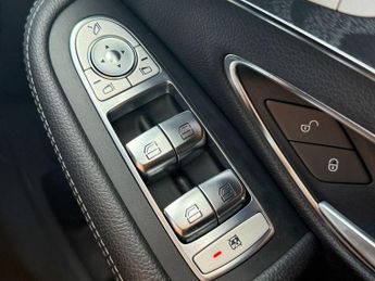 MERCEDES-BENZ C-CLASS 2.1 C220d AMG Line (Premium) Estate 5dr Diesel G-Tronic+ Euro 6