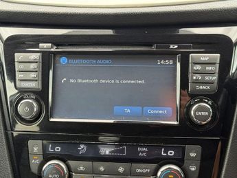 NISSAN QASHQAI 1.6 dCi Tekna SUV 5dr Diesel XTRON 2WD Euro 5 (s/s) (130 ps)
