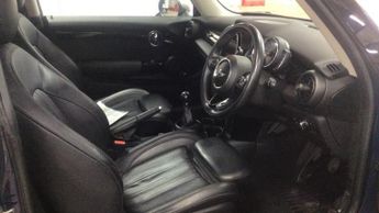 MINI HATCH 1.5 Cooper Seven Hatchback 3dr Petrol Manual Euro 6 (s/s) (136 p