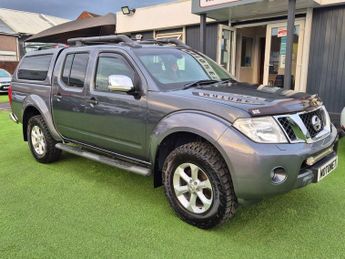 Nissan Navara 2.5 dCi Tekna Pickup Double Cab 4dr Diesel Manual 4WD Euro 4 (19