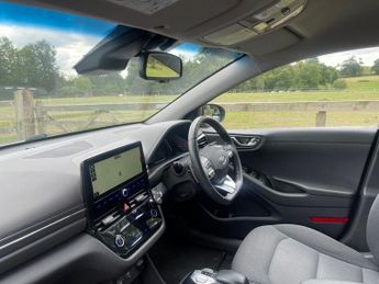 HYUNDAI IONIQ 38.3kWh Premium Hatchback 5dr Electric Auto (136 ps)