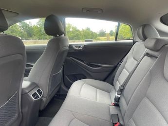 HYUNDAI IONIQ 38.3kWh Premium Hatchback 5dr Electric Auto (136 ps)
