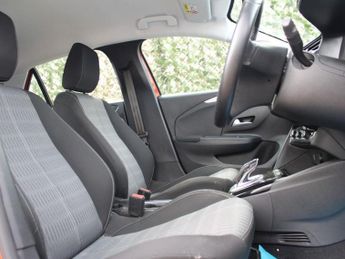 VAUXHALL Corsa Electric 50kWh SE Nav Hatchback 5dr Electric Auto (7.4Kw Charger) (136 ps