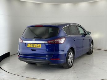 FORD S-MAX 2.0 TDCi Titanium MPV 5dr Diesel Powershift Euro 6 (s/s) (150 ps