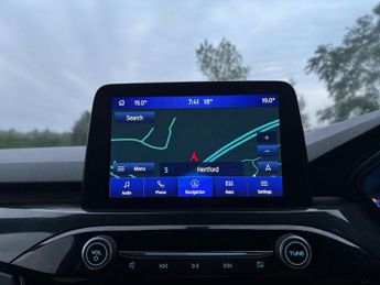 FORD KUGA 2.5 EcoBoost Duratec 14.4kWh ST-Line SUV 5dr Petrol Plug-in Hybr