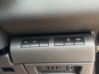 PEUGEOT 3008 1.6 BlueHDi Allure SUV 5dr Diesel ETG Euro 6 (s/s) (120 ps)