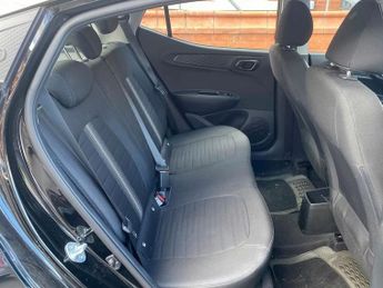 HYUNDAI I10 1.0 SE Connect Hatchback 5dr Petrol Auto Euro 6 (s/s) (67 ps)