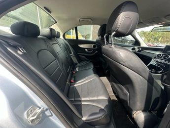 MERCEDES-BENZ C-CLASS 2.0 C200 Sport Saloon 4dr Petrol 7G-Tronic+ Euro 6 (s/s) (184 ps