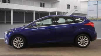 FORD FOCUS 1.0T EcoBoost Titanium Hatchback 5dr Petrol Manual Euro 6 (s/s) 