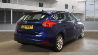 FORD FOCUS 1.0T EcoBoost Titanium Hatchback 5dr Petrol Manual Euro 6 (s/s) 