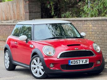 MINI HATCH 1.6 Cooper S Hatchback 3dr Petrol Steptronic Euro 4 (175 ps)