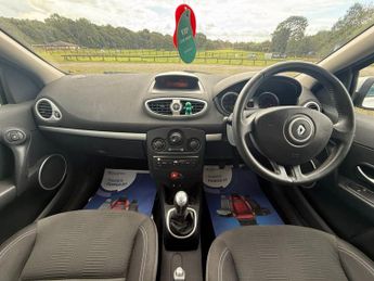 RENAULT CLIO 1.5 dCi Dynamique Hatchback 5dr Diesel Manual Euro 4 (86 ps)