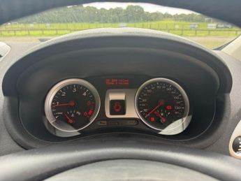 RENAULT CLIO 1.5 dCi Dynamique Hatchback 5dr Diesel Manual Euro 4 (86 ps)
