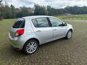 RENAULT CLIO 1.5 dCi Dynamique Hatchback 5dr Diesel Manual Euro 4 (86 ps)