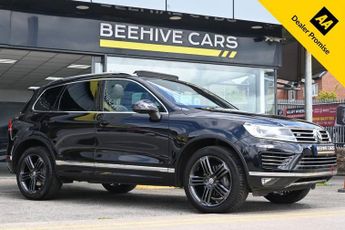 VOLKSWAGEN TOUAREG 3.0 TDI V6 BlueMotion Tech R-Line SUV 5dr Diesel Tiptronic 4WD E