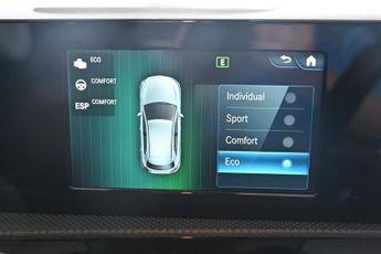 MERCEDES-BENZ A-CLASS 2.0 A250 AMG Line Hatchback 5dr Petrol 7G-DCT Euro 6 (s/s) (224 