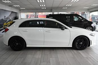 MERCEDES-BENZ A-CLASS 2.0 A250 AMG Line Hatchback 5dr Petrol 7G-DCT Euro 6 (s/s) (224 