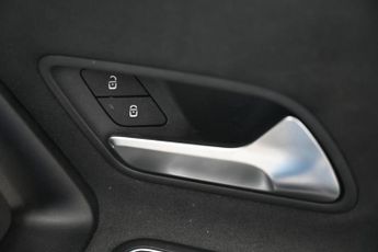 MERCEDES-BENZ A-CLASS 2.0 A250 AMG Line Hatchback 5dr Petrol 7G-DCT Euro 6 (s/s) (224 