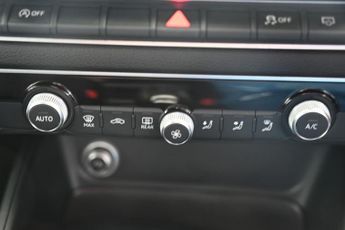 AUDI A3 2.0 TFSI S line Sportback 5dr Petrol S Tronic Euro 6 (s/s) (190 