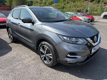 Nissan Qashqai 1.3 DIG-T N-Connecta SUV 5dr Petrol Manual Euro 6 (s/s) (140 ps)