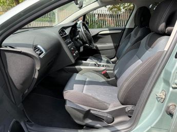 CITROEN C4 1.6 e-HDi Airdream VTR+ Hatchback 5dr Diesel EGS6 Euro 5 (s/s) (
