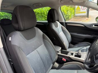 CITROEN C4 1.6 e-HDi Airdream VTR+ Hatchback 5dr Diesel EGS6 Euro 5 (s/s) (