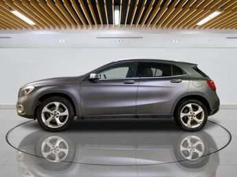 MERCEDES-BENZ GLA 2.1 GLA200d Sport SUV 5dr Diesel 7G-DCT Euro 6 (s/s) (136 ps)