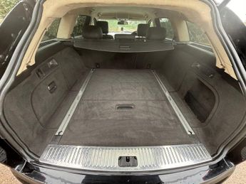 JAGUAR XF 2.2d Portfolio Sportbrake 5dr Diesel Auto Euro 5 (s/s) (200 ps)