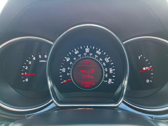 KIA CEED 1.6 CRDi 3 Sportswagon 5dr Diesel Auto Euro 5 (126 bhp)