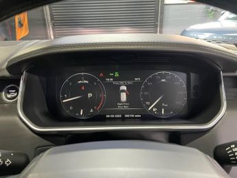 LAND ROVER RANGE ROVER 4.4 SD V8 Autobiography SUV 5dr Diesel Auto 4WD Euro 6 (s/s) (33